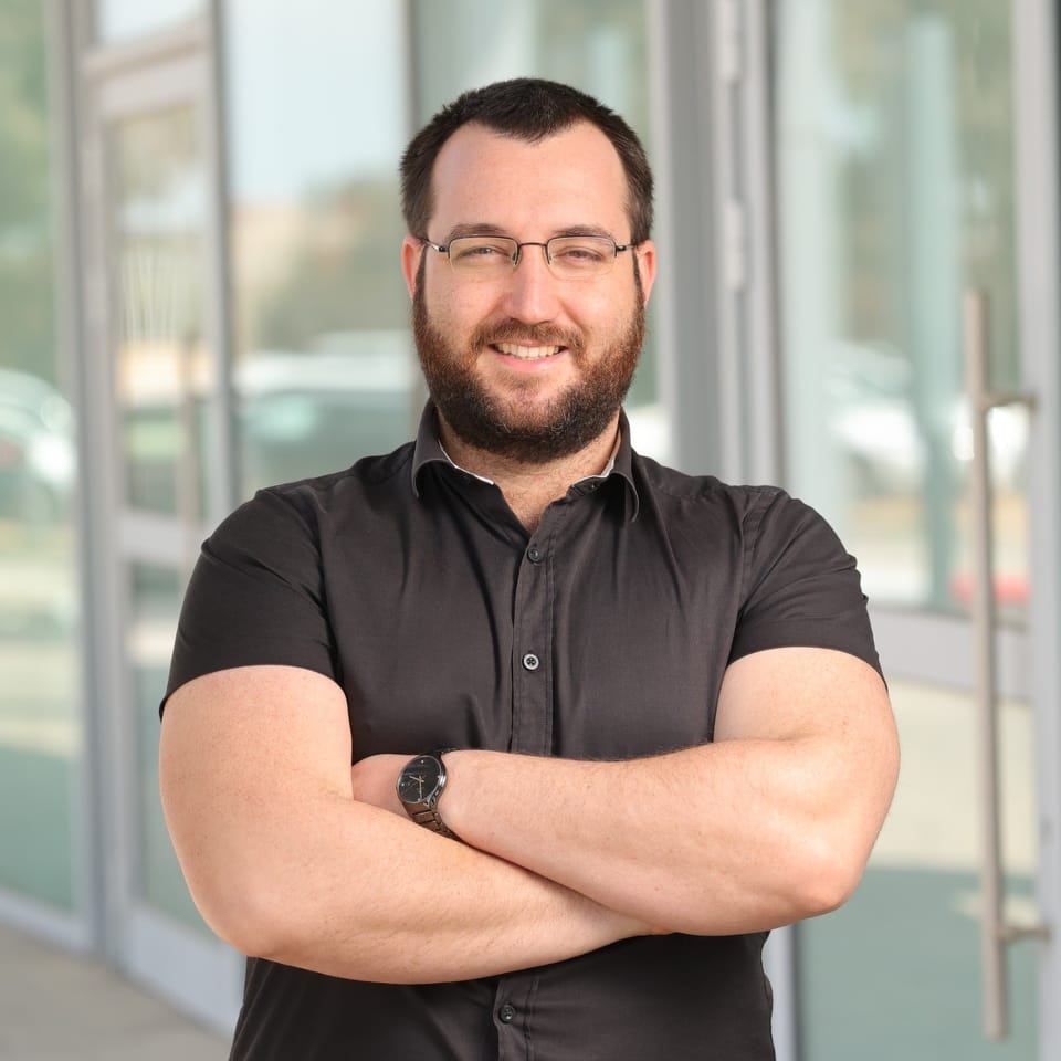 הדר פררס — מייסד Coolee Ozen